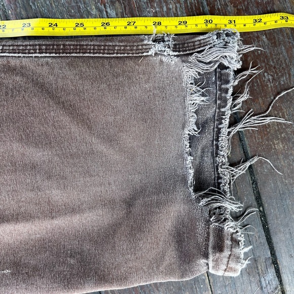 Vintage Distressed Carhartt Pants - Picture 11 of 13